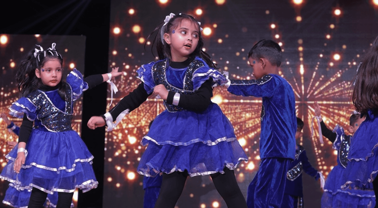 Little stars, big stage.